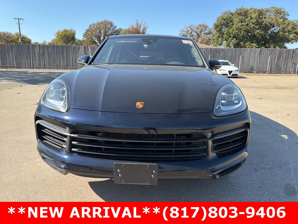 2022 Porsche Cayenne E-Hybrid Base photo 2