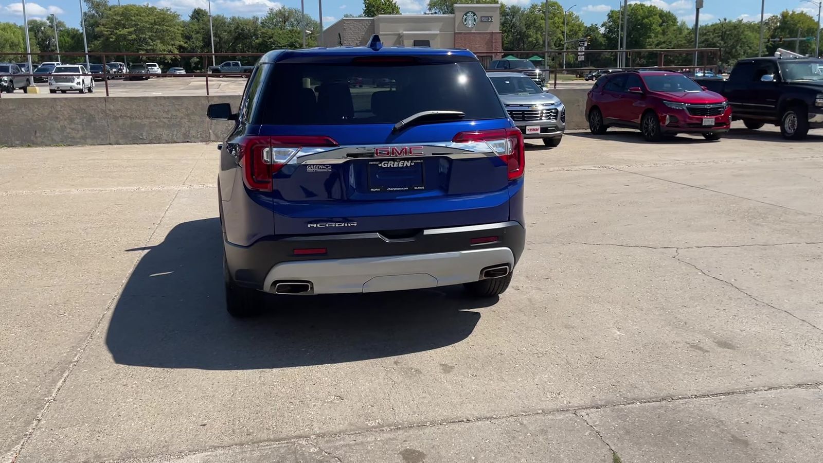 2023 Gmc Acadia SLE photo 17