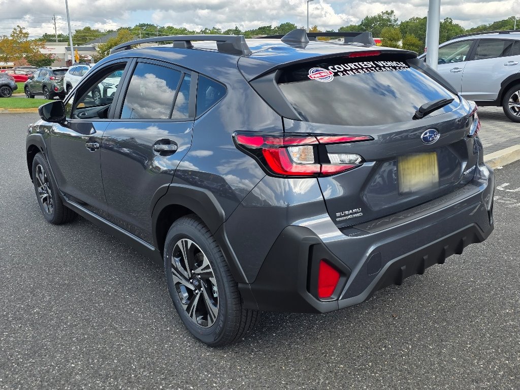 2025 Subaru Crosstrek Premium photo 4