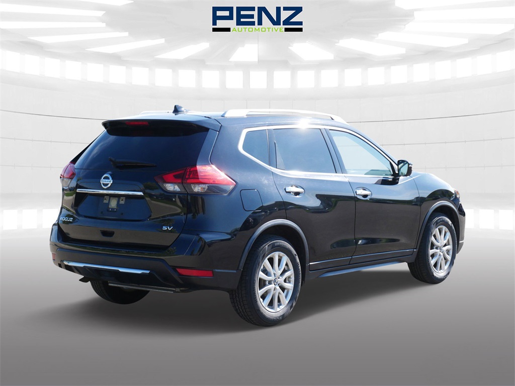 2017 Nissan Rogue SV photo 7