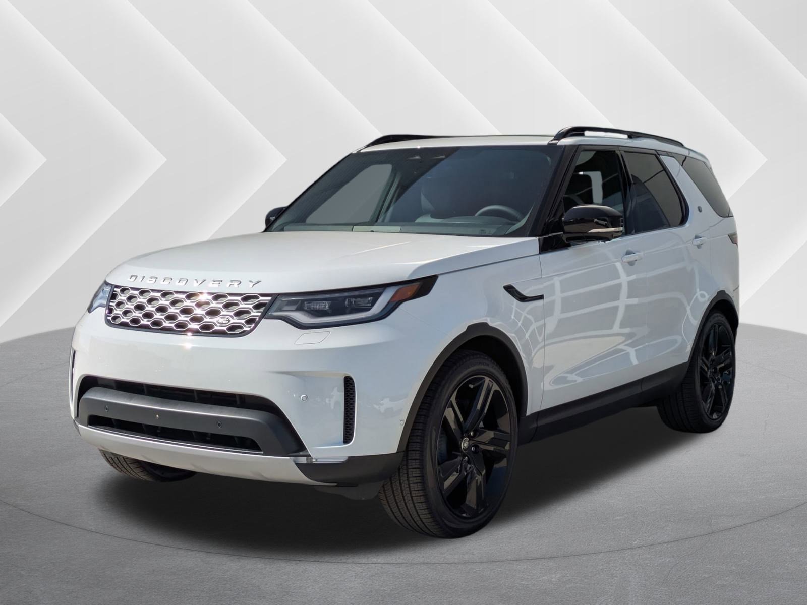 2025 Land Rover Discovery S's photo