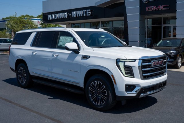 New GMC Yukon XL for Sale in Conway, SC