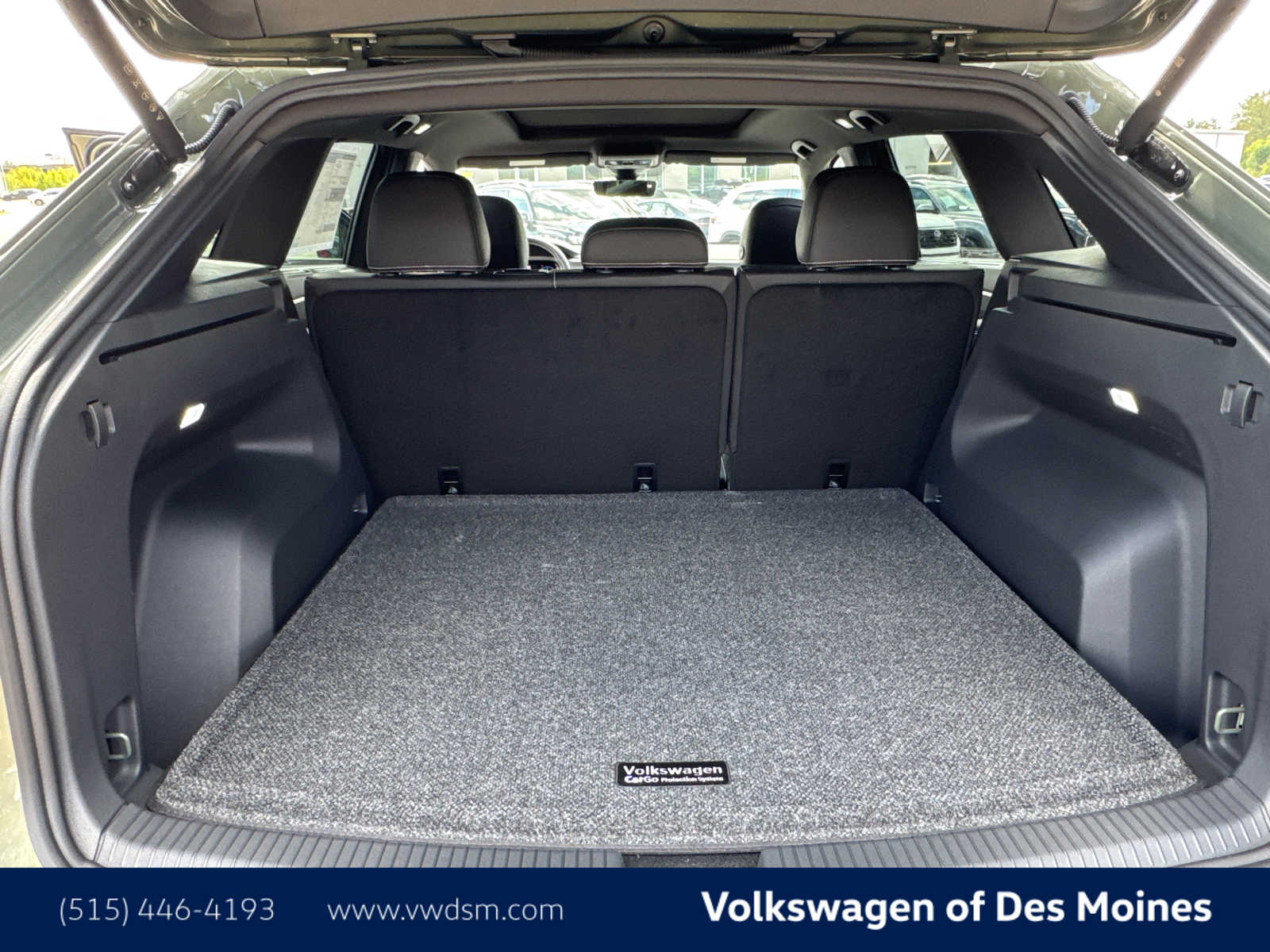 2026 Volkswagen Atlas Cross Sport SE Technology photo 18