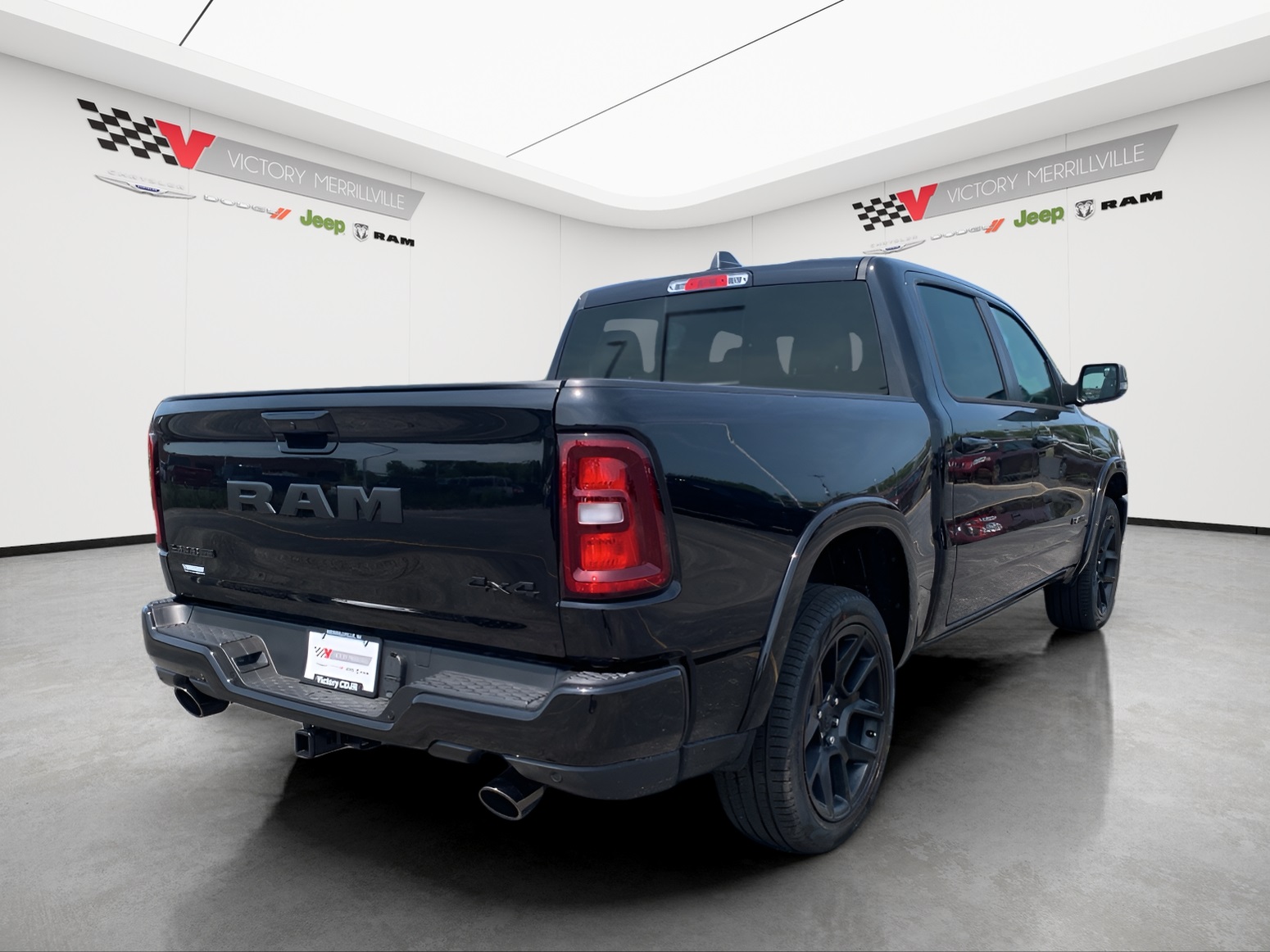 2026 Ram 1500 Laramie photo 4