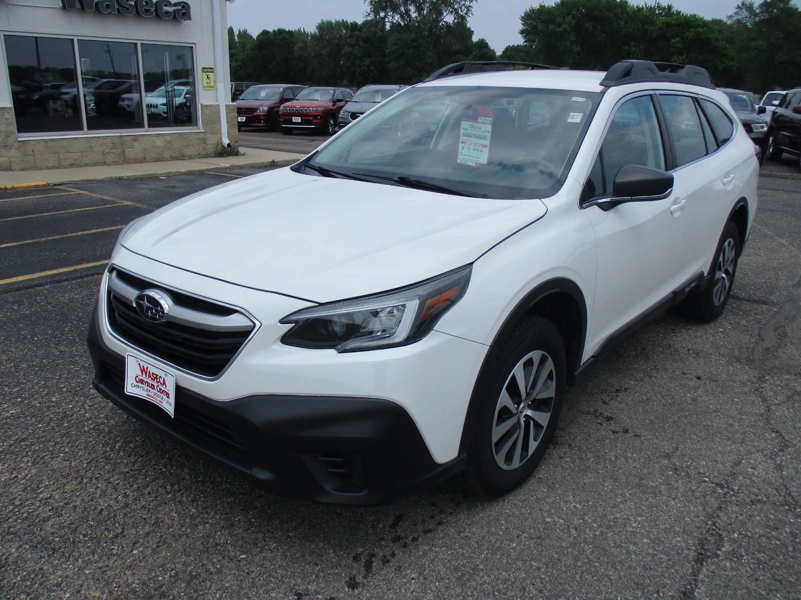 Used 2020 Subaru Outback Base with VIN 4S4BTAAC9L3189910 for sale in Waseca, Minnesota