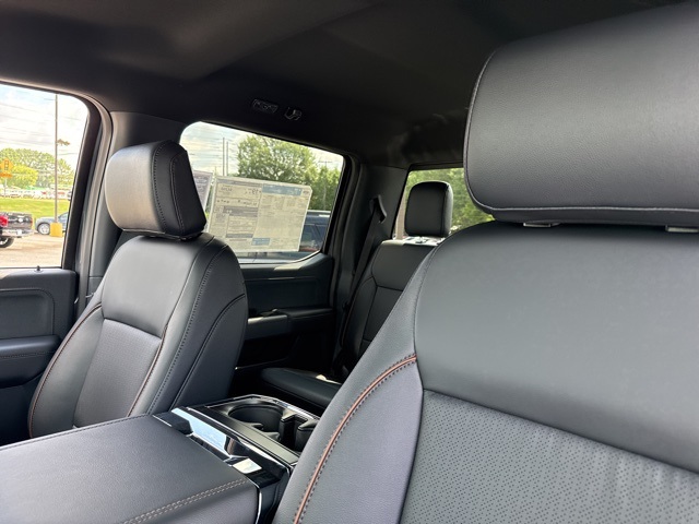 2025 Ford F-150 Lariat photo 23
