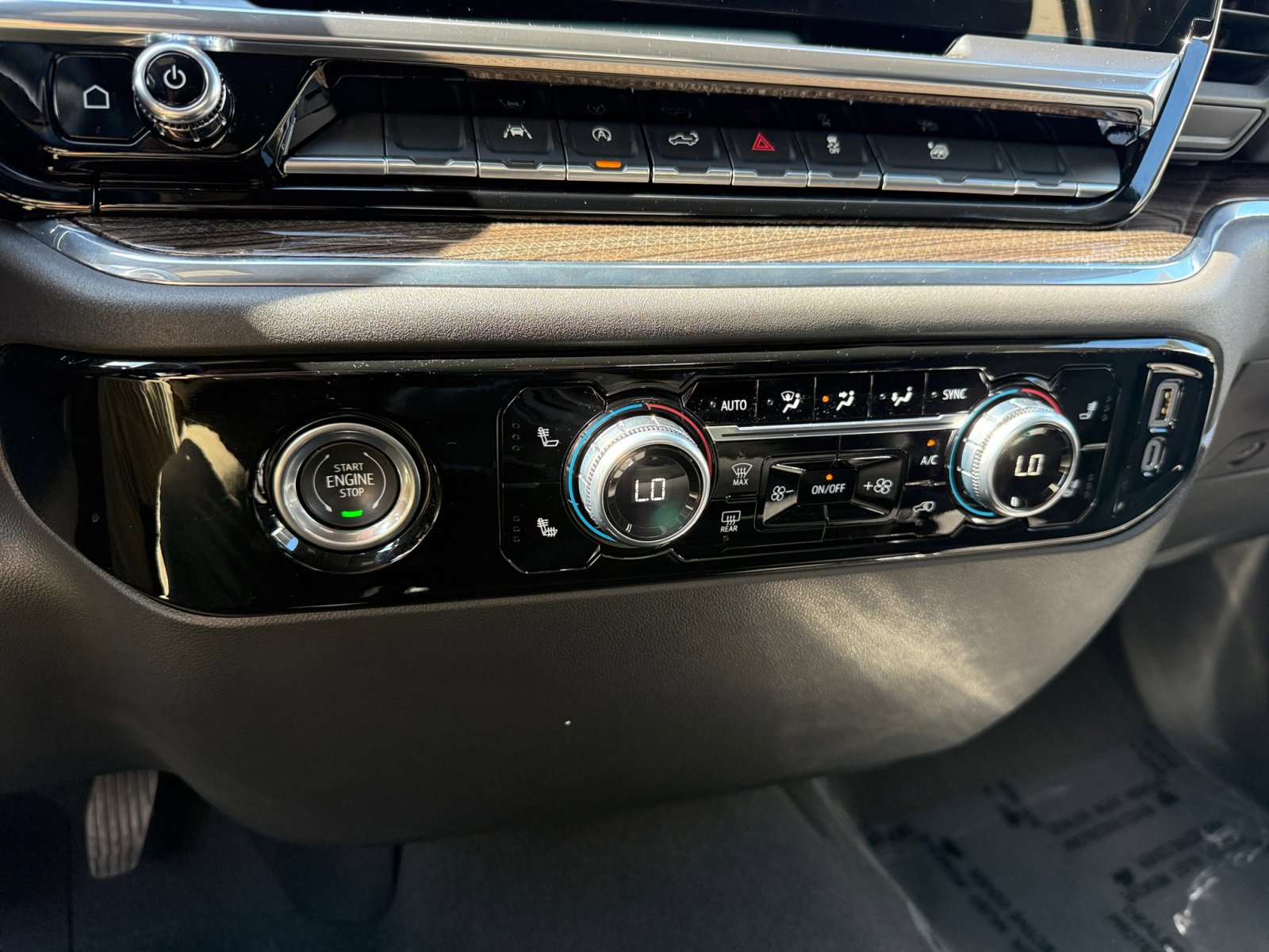 2024 Gmc Sierra 1500 Elevation photo 12