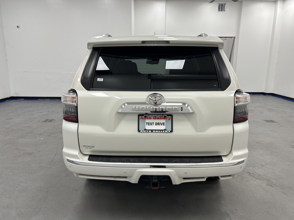 2020 Toyota 4Runner Limited photo 4
