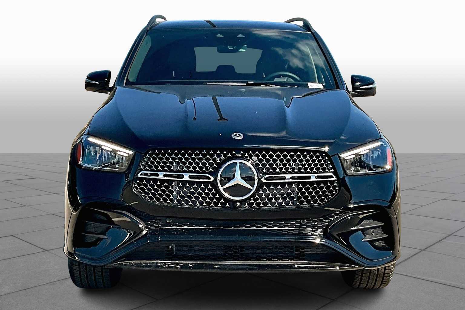 2026 Mercedes Benz GLE 450 4MATIC photo 2