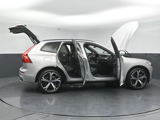 2022 VOLVO XC60 - Image 61