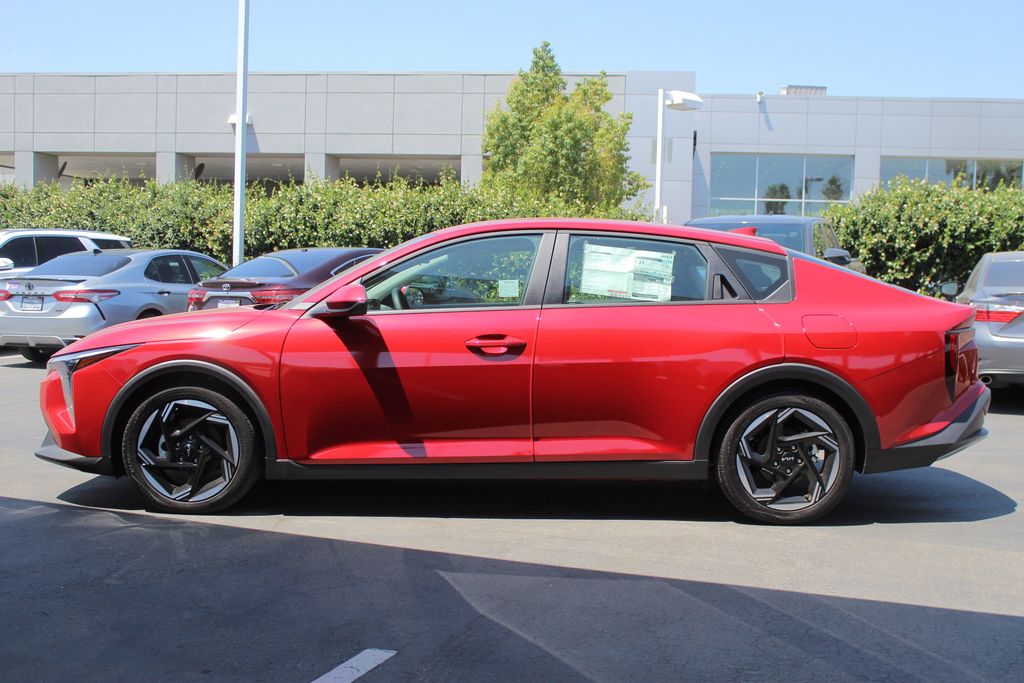 2025 Kia K4 EX photo 8