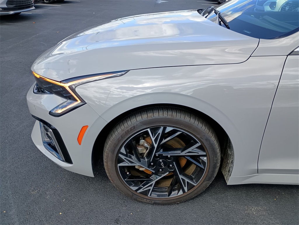 2025 Kia K5 GT-Line photo 16