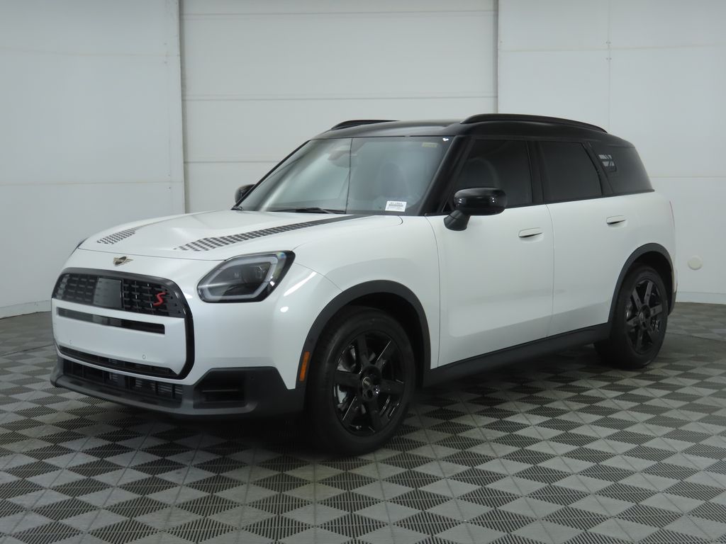 2026 MINI Countryman S's photo
