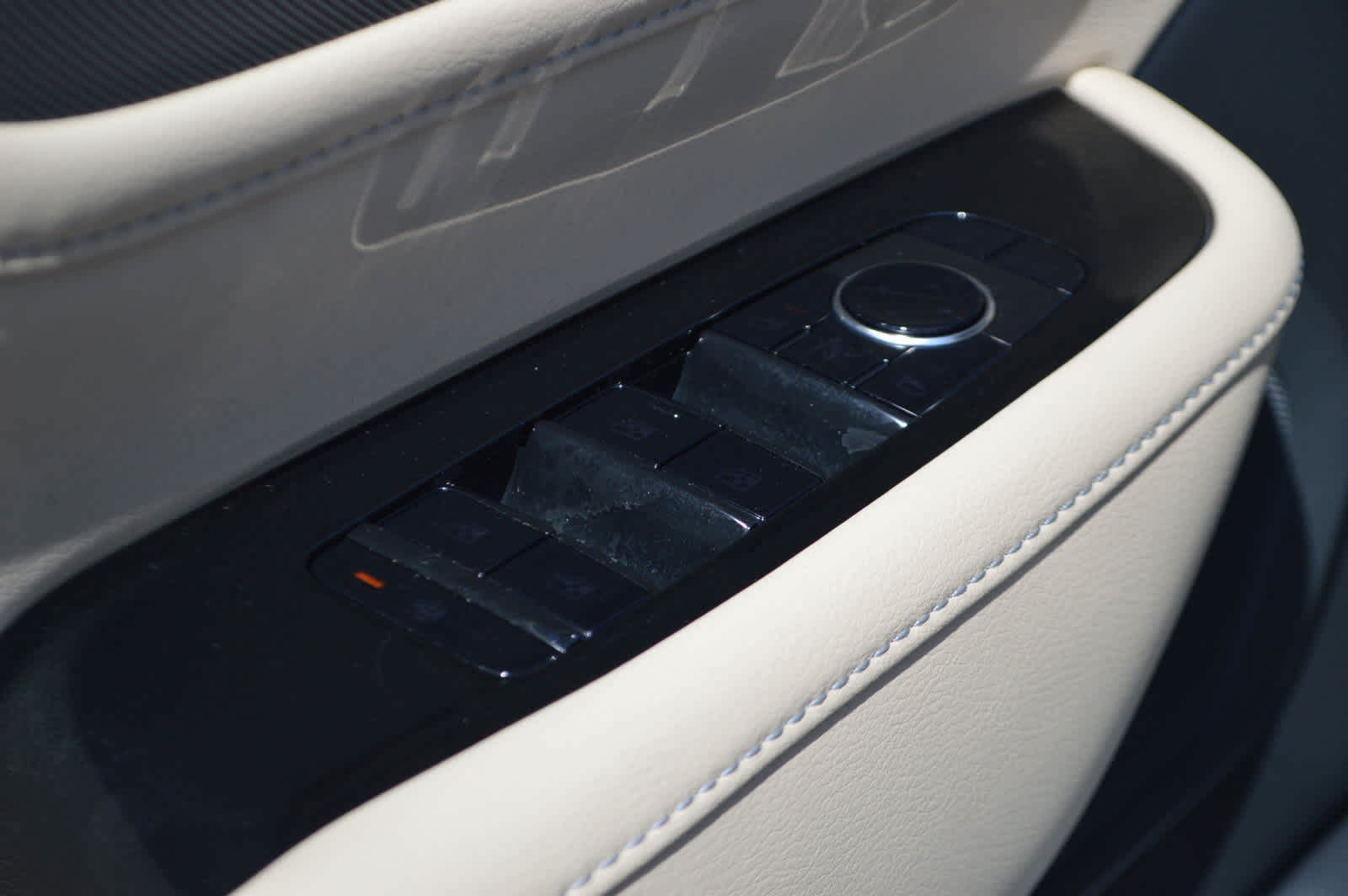 2025 Infiniti QX80 Pure photo 16