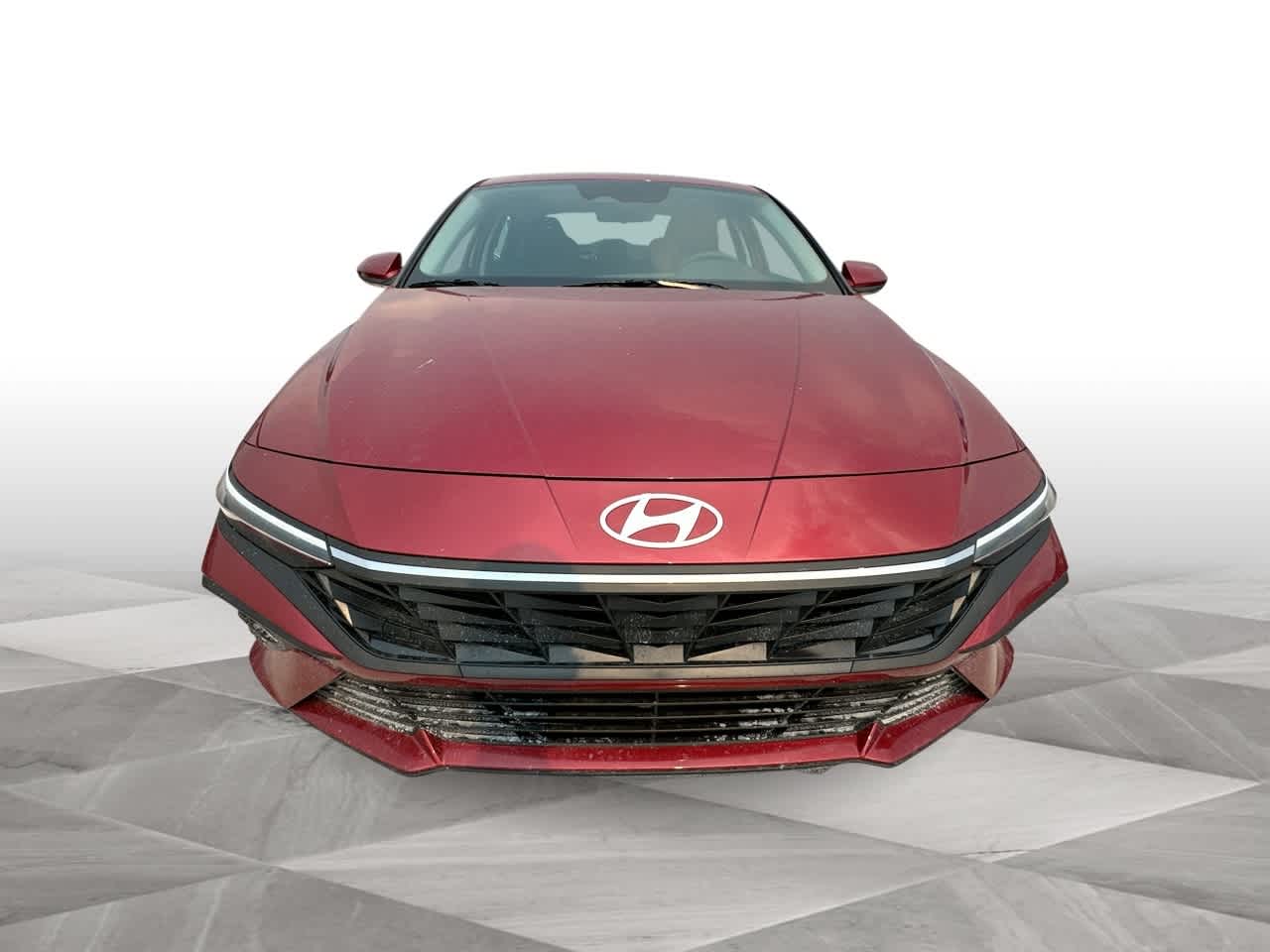 2025 Hyundai Elantra SE photo 3