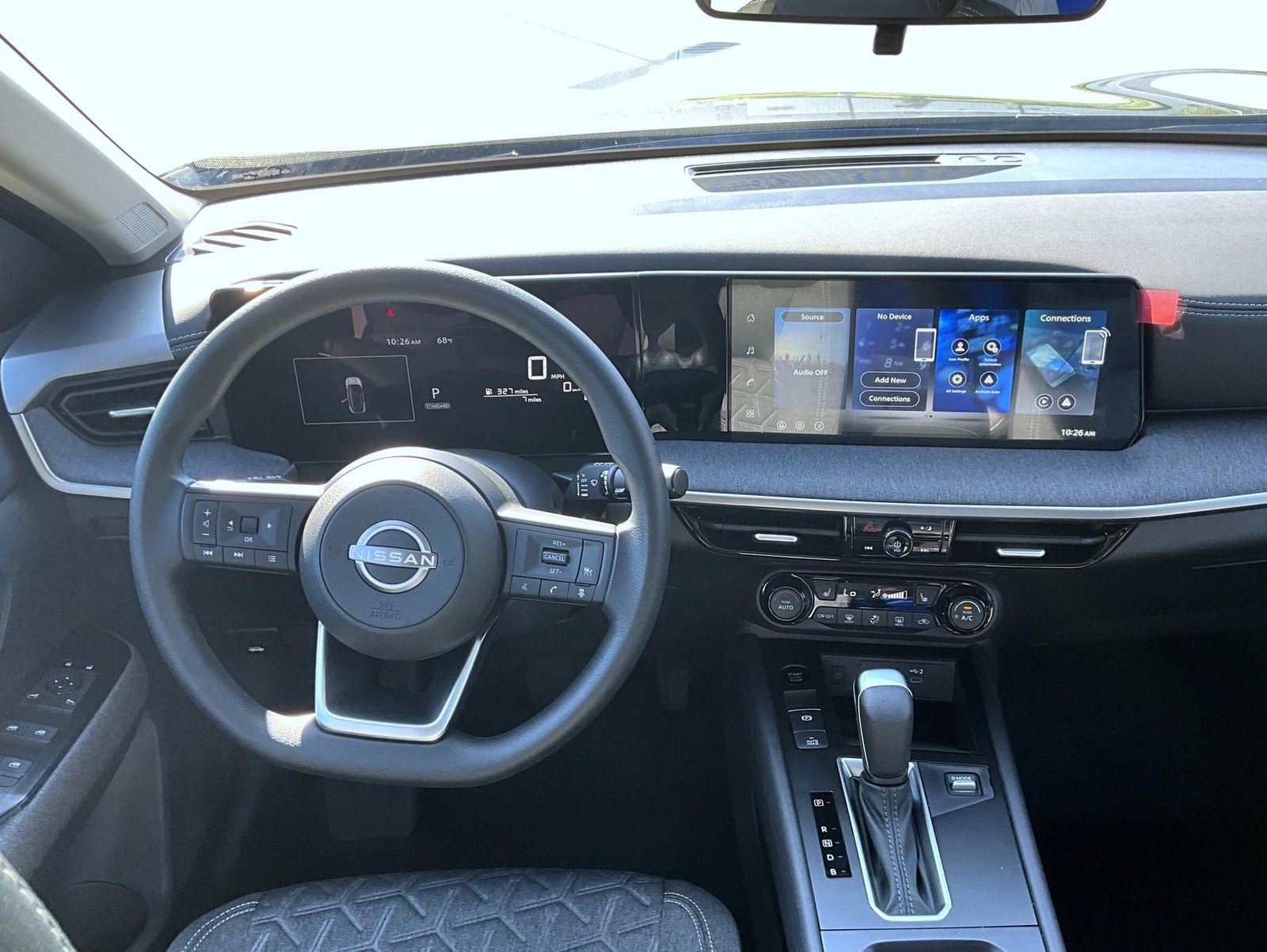 2026 Nissan Kicks SV photo 13