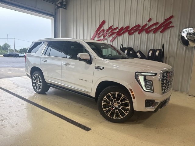 2025 Gmc Yukon Denali photo 2