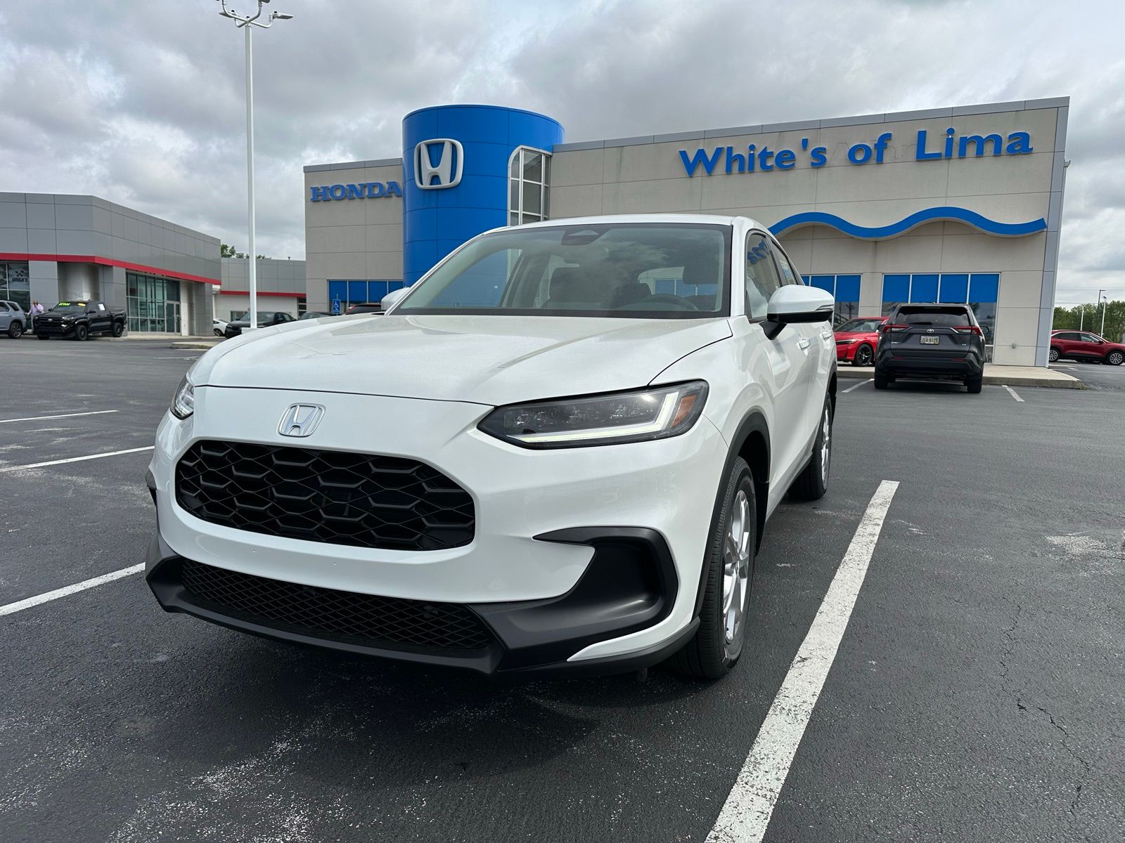 2026 Honda HR-V LX's photo