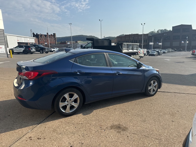 2016 Hyundai Elantra Value Edition photo 5