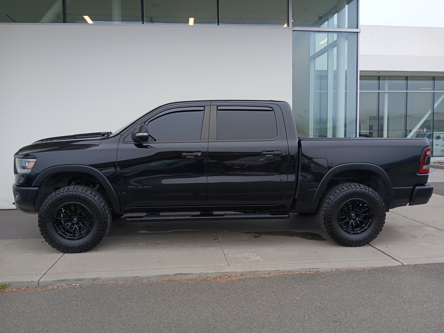 2021 Ram 1500 Rebel photo 4