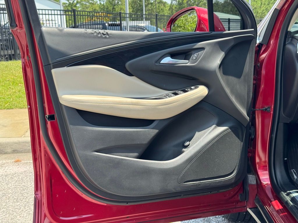 2017 Buick Envision Preferred photo 17