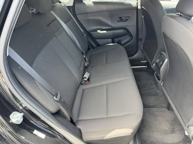 2025 Hyundai Kona SEL photo 4