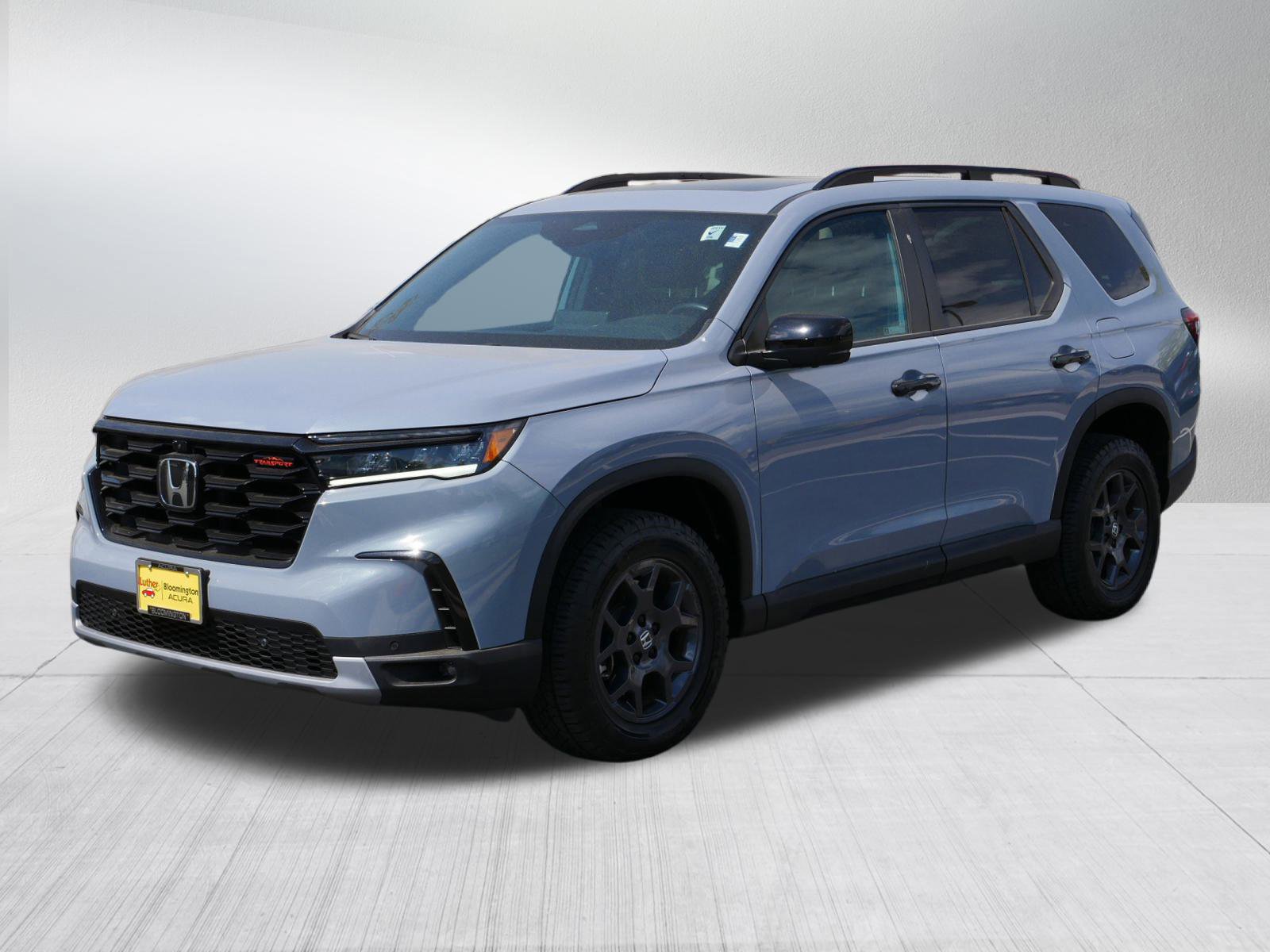 Used 2023 Honda Pilot TrailSport with VIN 5FNYG1H60PB031841 for sale in Bloomington, Minnesota