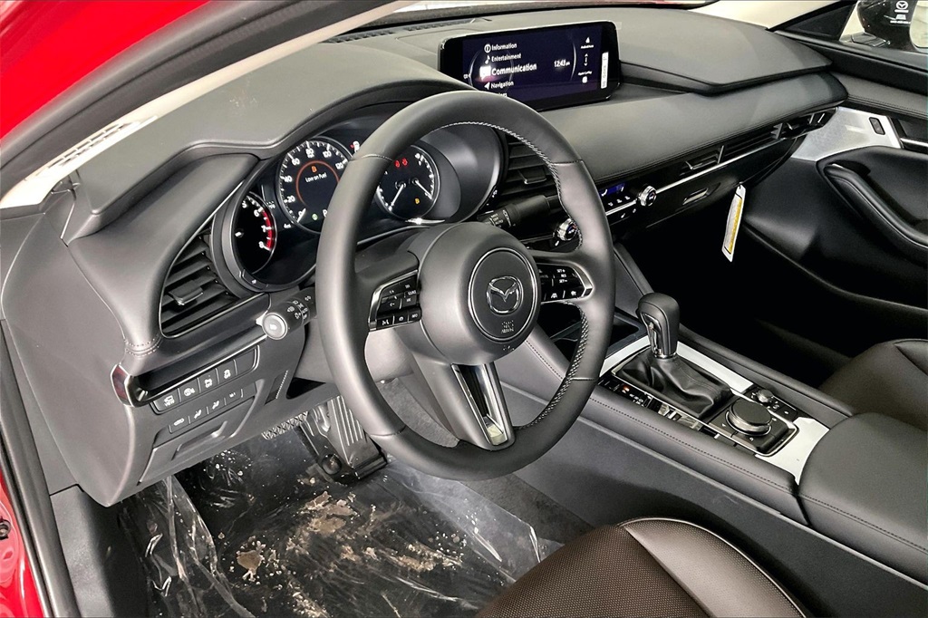 2026 MAZDA MAZDA3 - Image 7