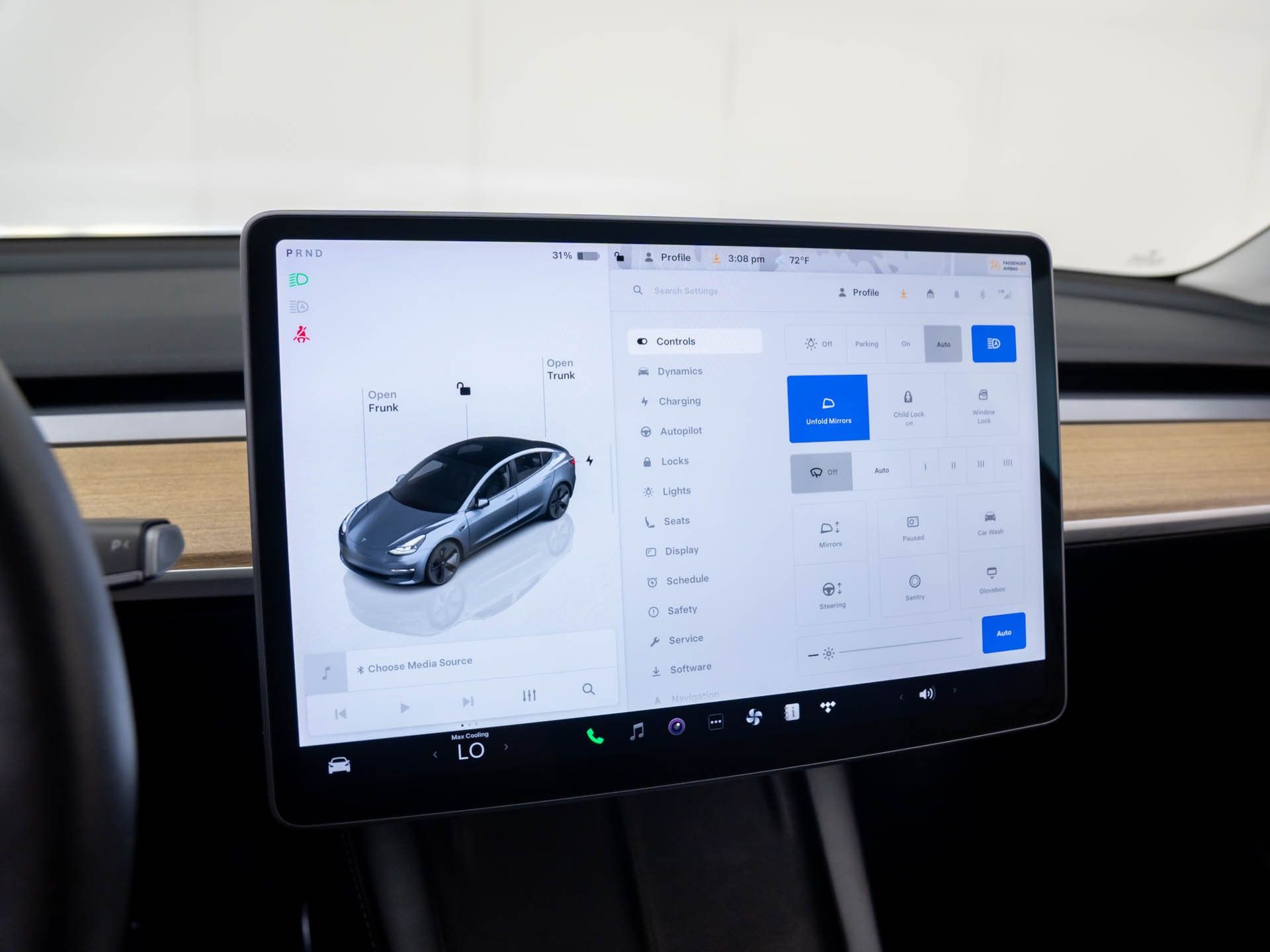 2022 Tesla Model 3 Long Range photo 22