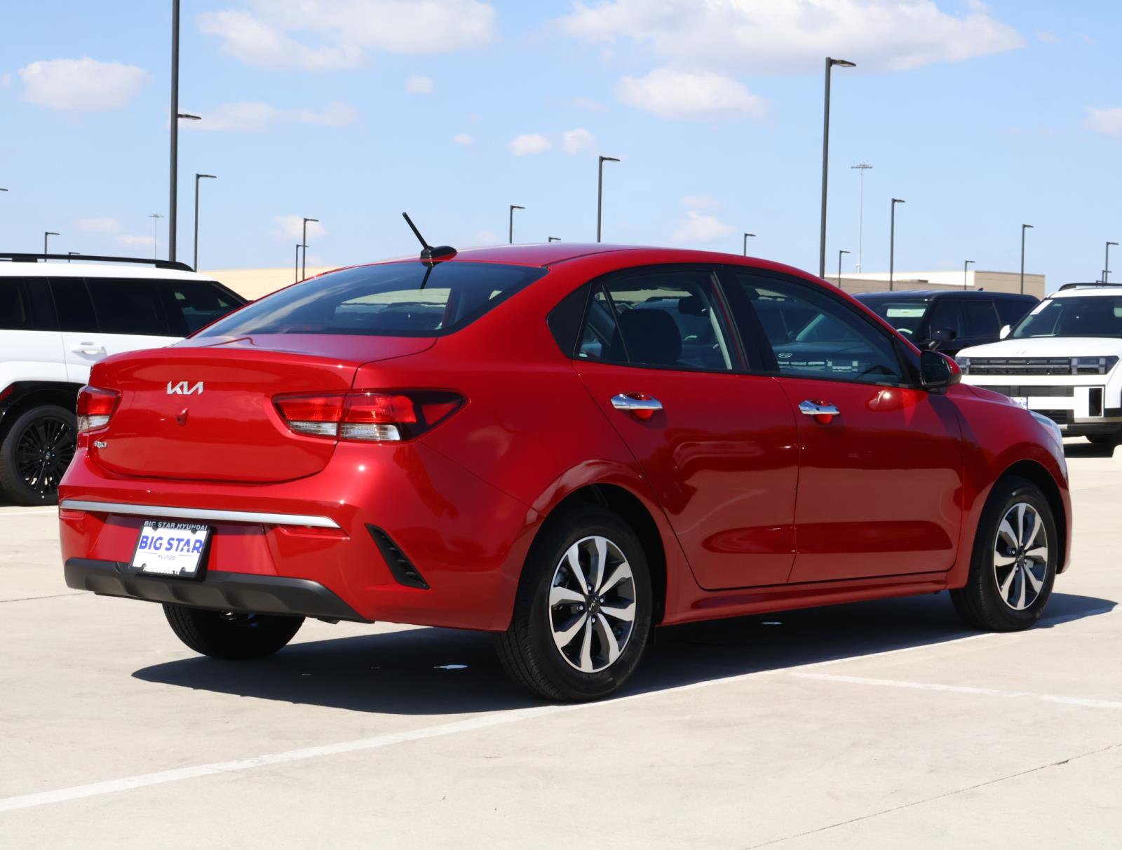 2022 Kia Rio S photo 4