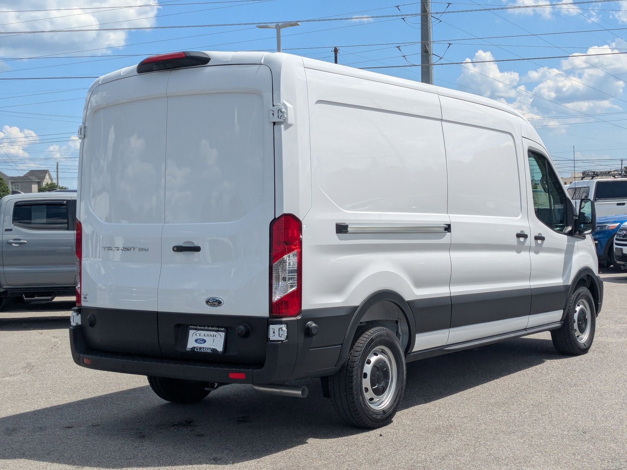 2025 Ford Transit Cargo Van photo 3