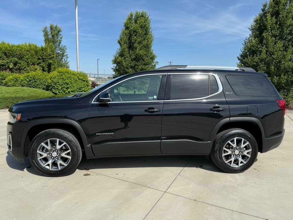 2023 Gmc Acadia SLT photo 3