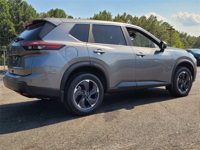 2025 Nissan Rogue SV photo 2