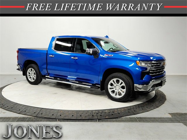 2023 Chevrolet Silverado LTZ's photo