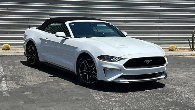 Pre-Owned 2023 Ford Mustang EcoBoost Premium RWD 2D Convertible