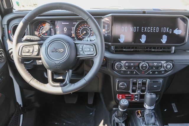 2025 Jeep Wrangler Rubicon X photo 17