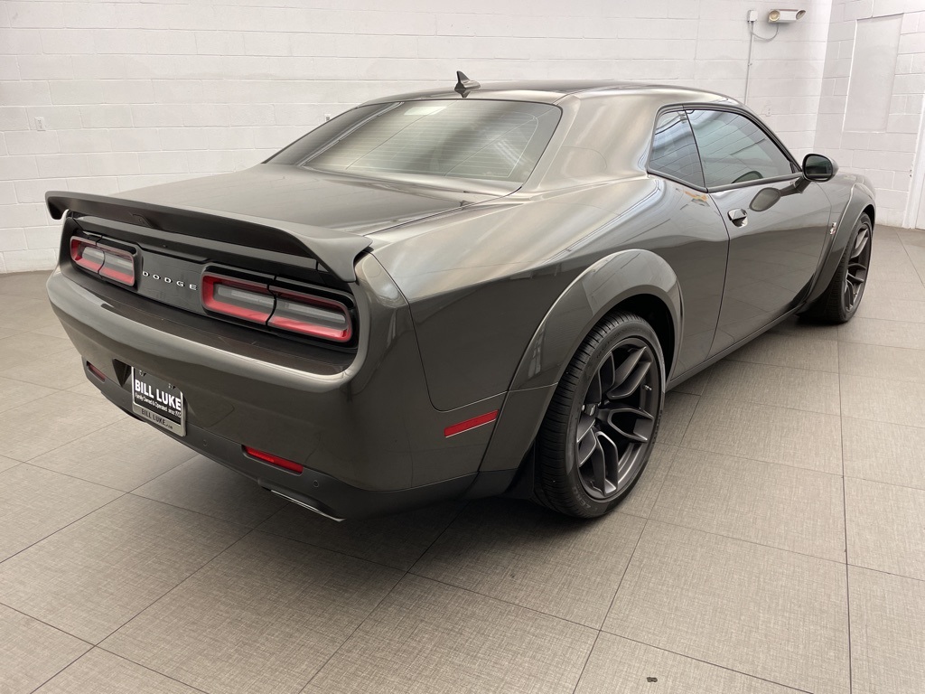 2020 Dodge Challenger R/T Scat Pack Widebody photo 4