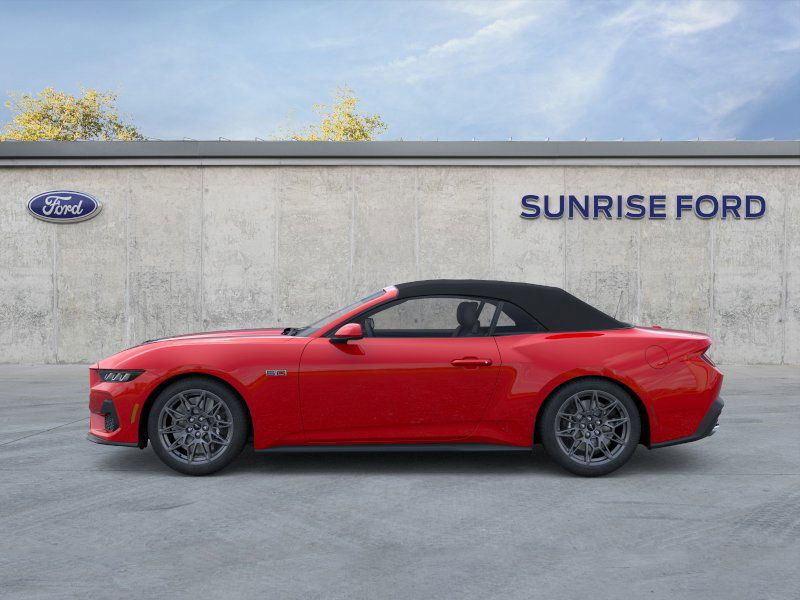 2025 Ford Mustang GT Premium Convertible photo 4