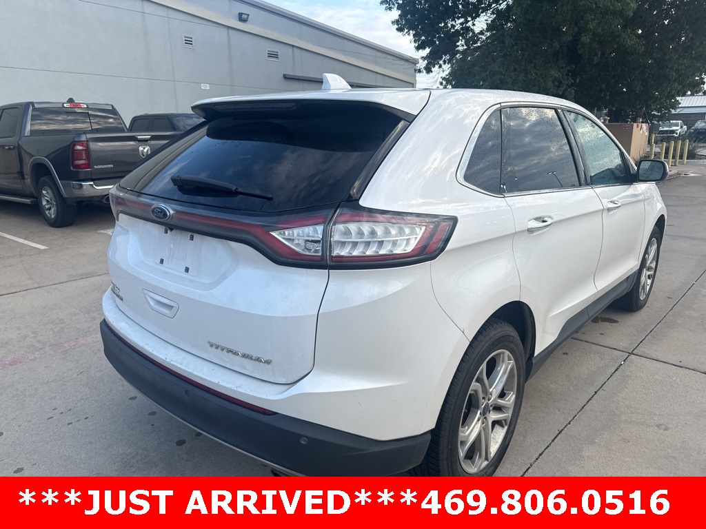 2016 Ford Edge Titanium photo 5