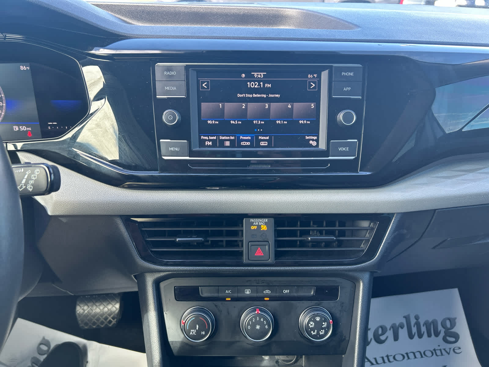 2022 Volkswagen Taos S photo 12