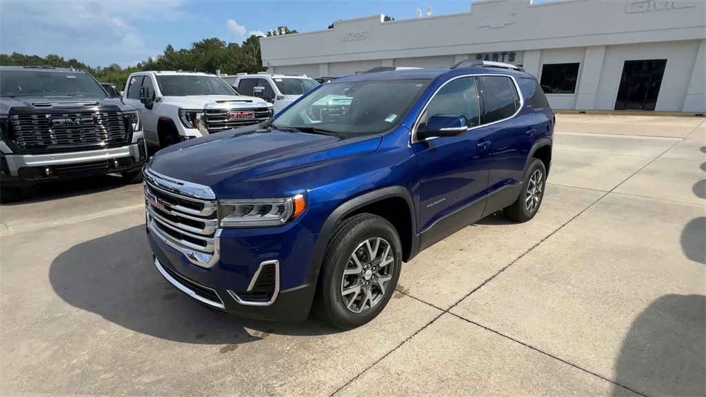 2023 Gmc Acadia SL photo 4