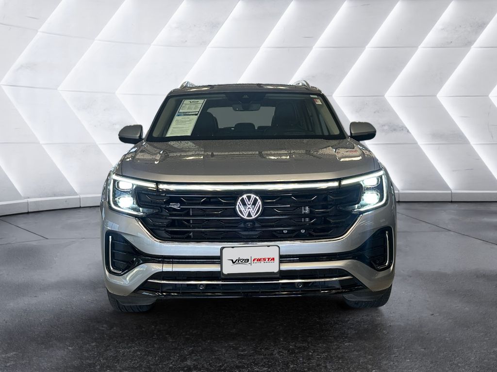 2024 Volkswagen Atlas SEL Premium R-Line photo 2