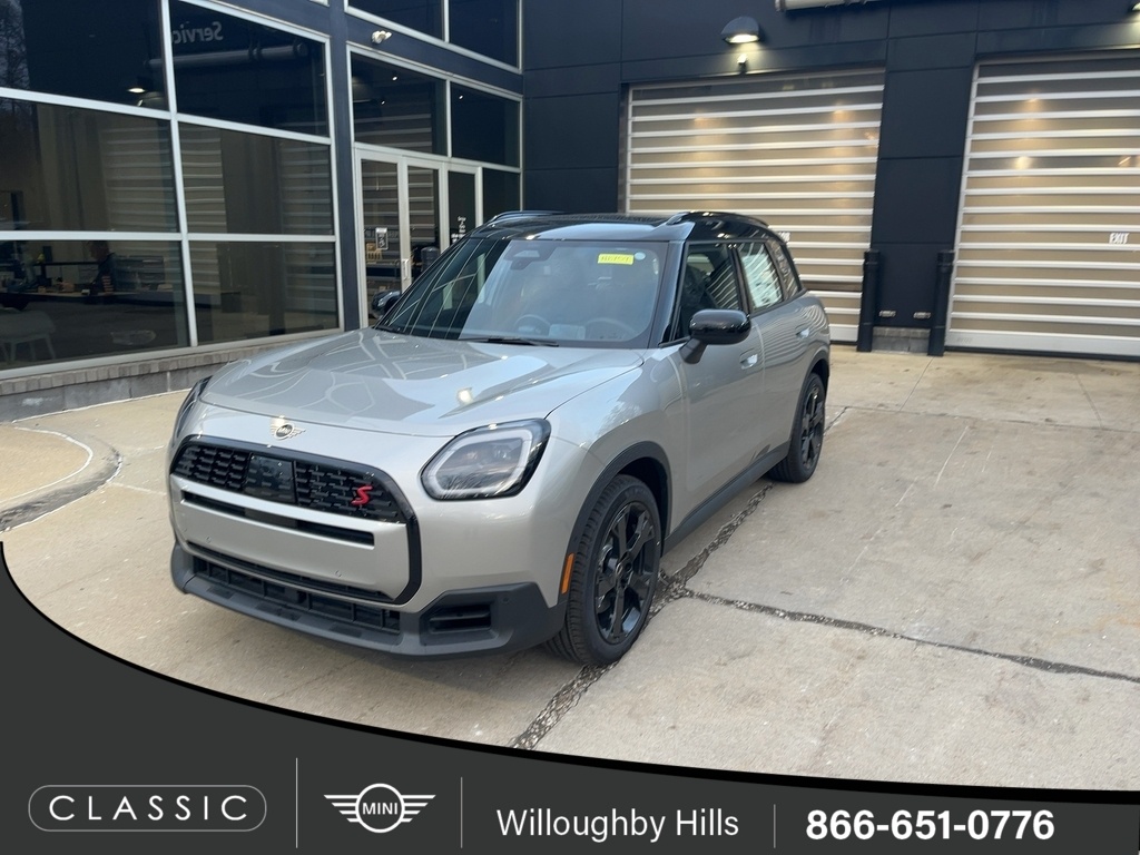 2026 MINI Countryman S's photo