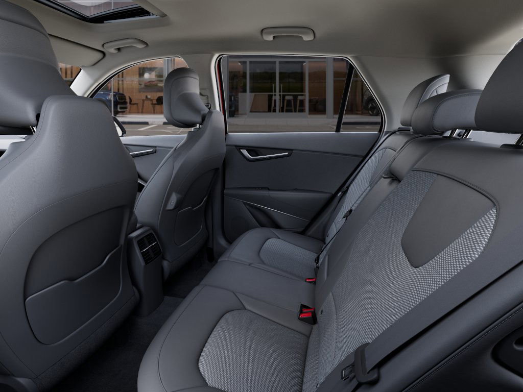 2025 Kia Niro EX Touring photo 17