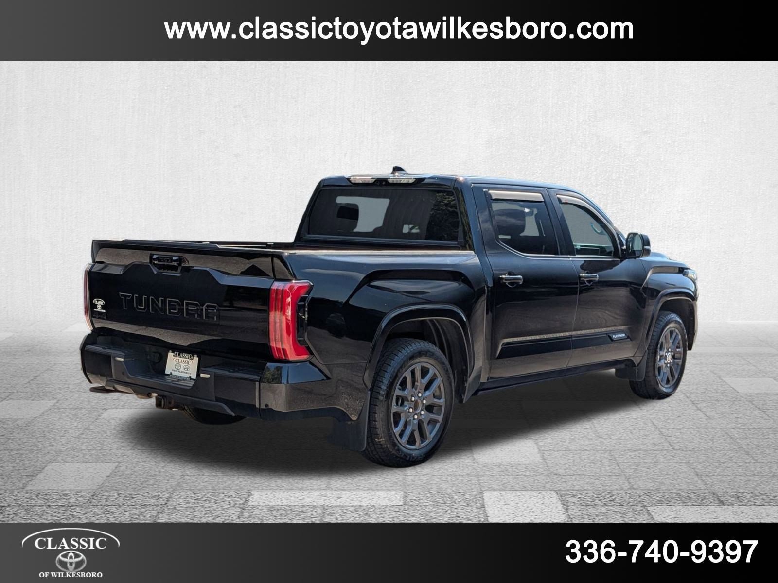2022 Toyota Tundra Platinum photo 5