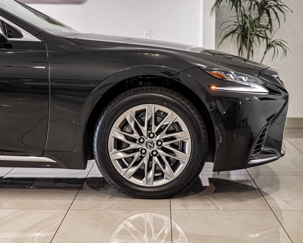 2018 LEXUS LS - Image 10