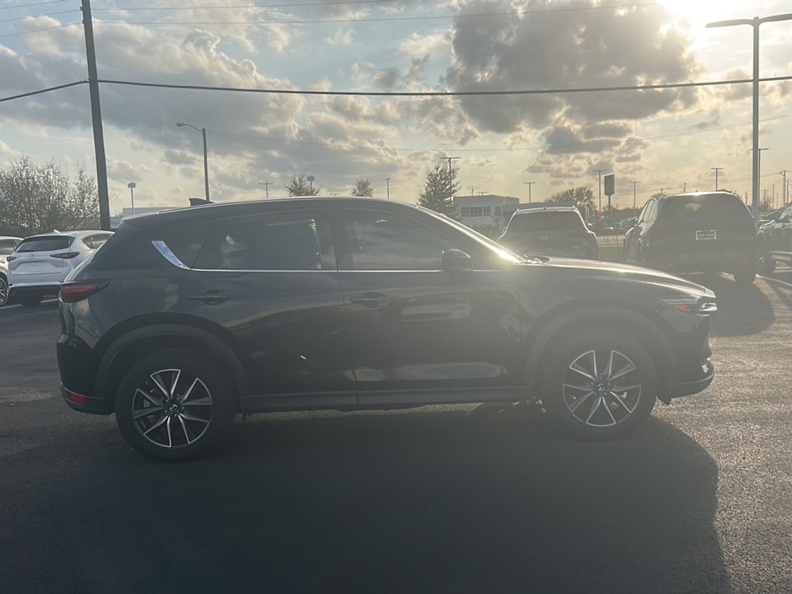 2017 Mazda CX-5 Grand Touring photo 3