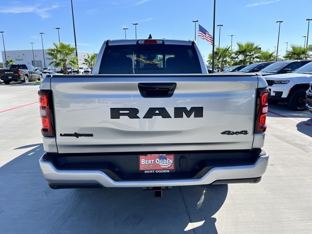 2025 Ram 1500 Big Horn Lone Star photo 4