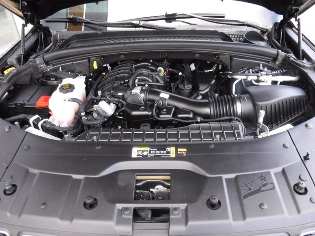 2024 Jeep Grand Cherokee Laredo photo 4