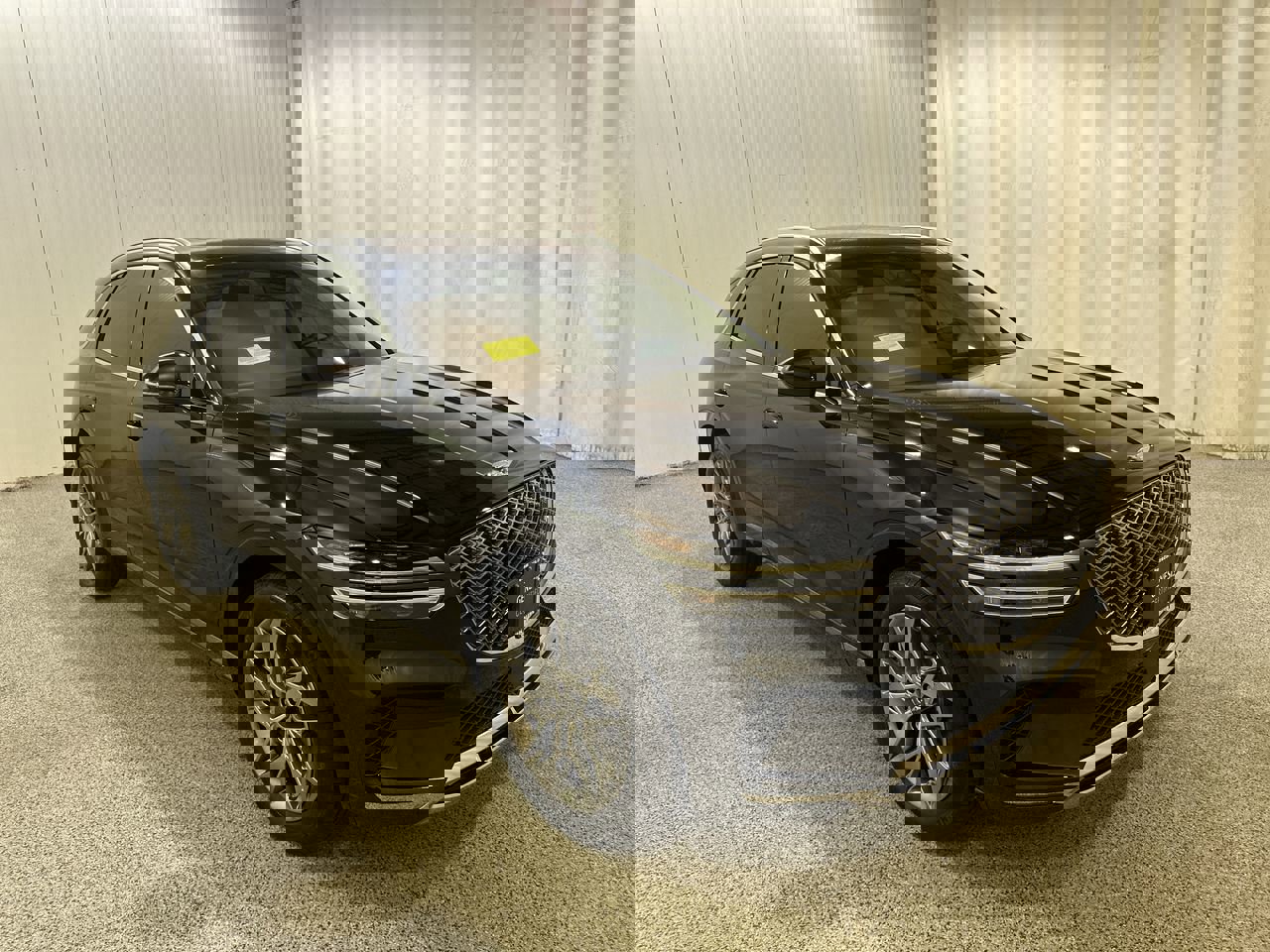 2024 GENESIS GV70 Standard's photo